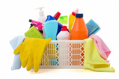 Steam carpet cleaning in Woodlands for a fresh living room carpet