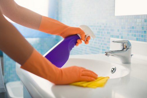 Dust removal and deep cleaning for curtains in Woodlands